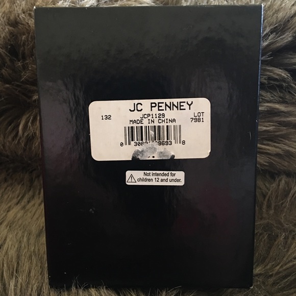 East 5th silver with chrome gem jewelry boxed set - Picture 6 of 10